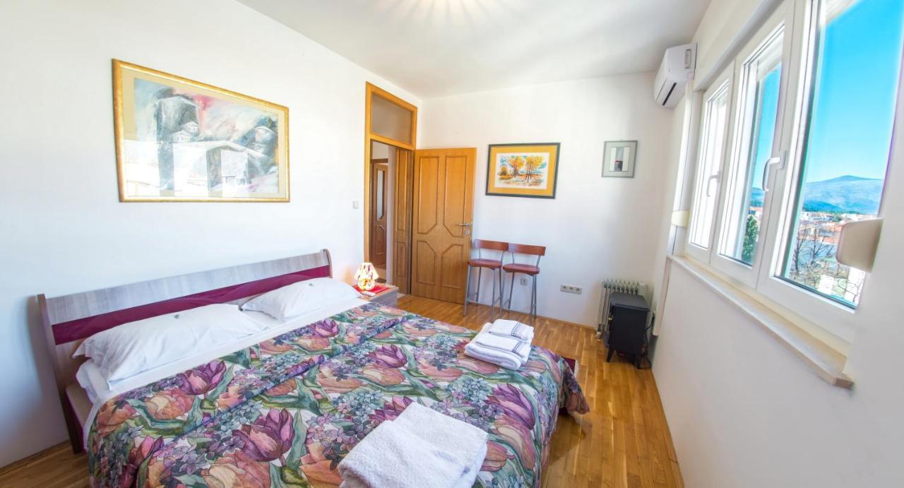 Apartment Italy - Promenade Mostar Eksteriør bilde