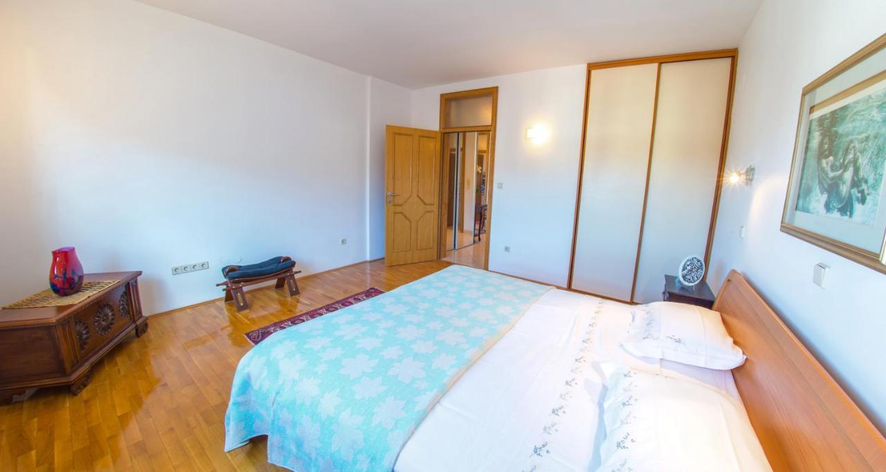 Apartment Italy - Promenade Mostar Eksteriør bilde