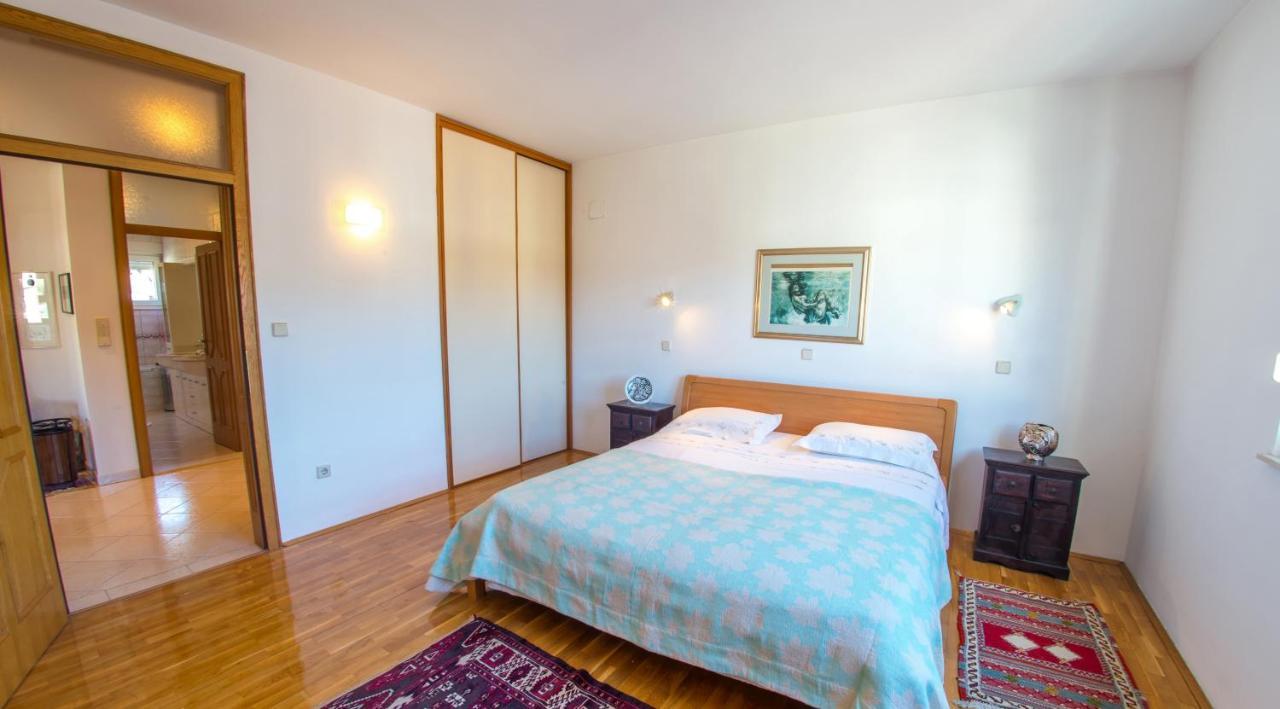 Apartment Italy - Promenade Mostar Eksteriør bilde